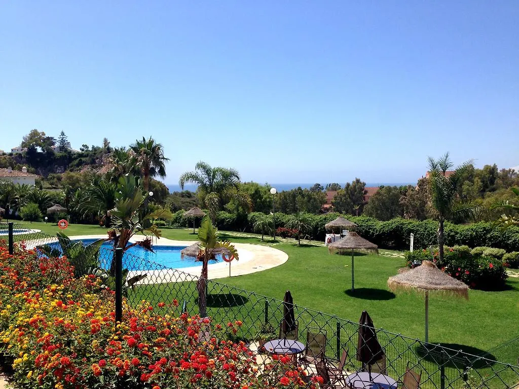 Bahia De Casares Apartamento Estepona 0*,  Espanha
