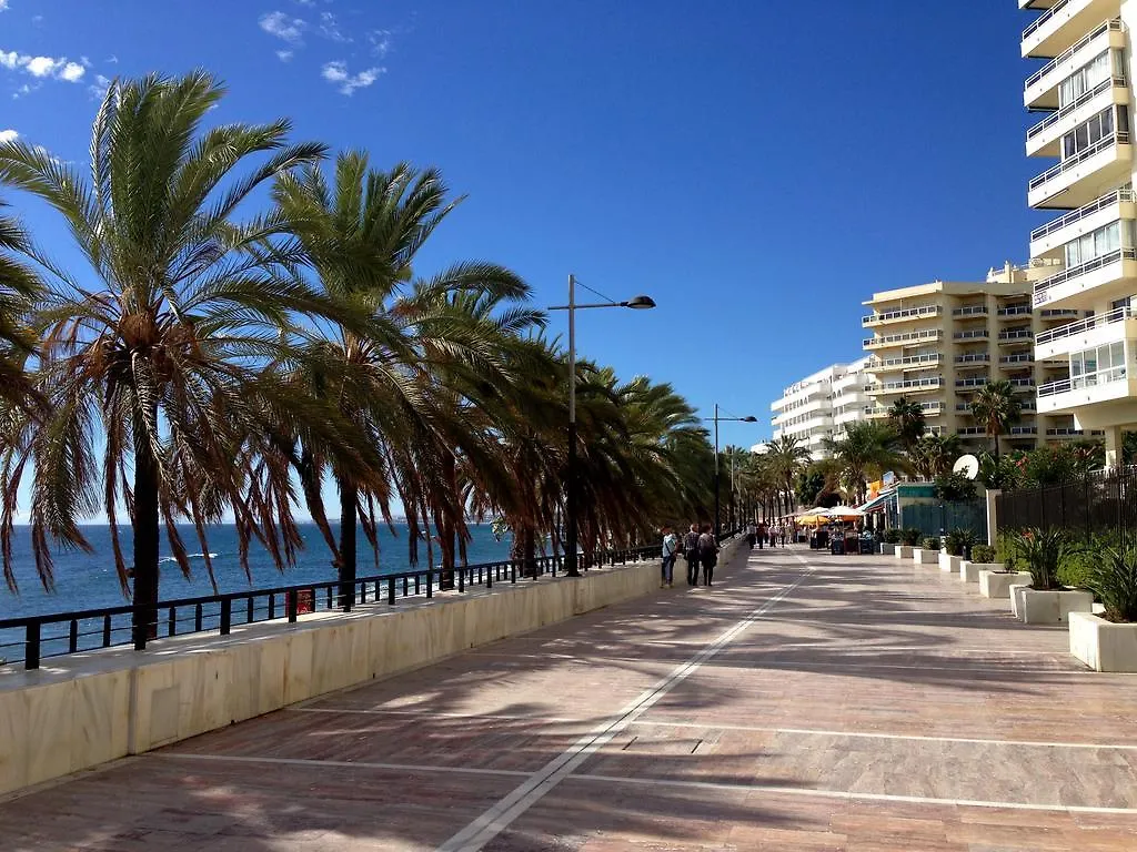 Bahia De Casares Apartment Estepona